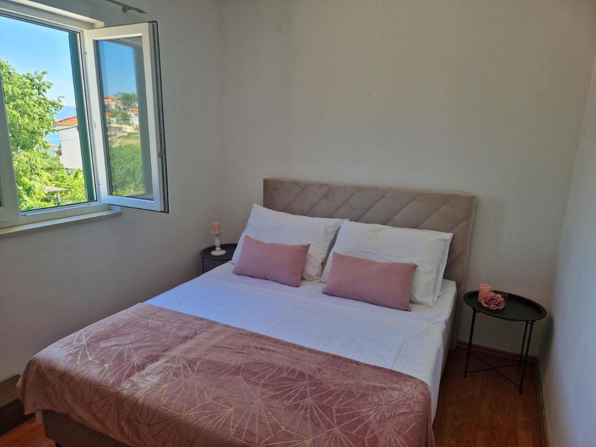 Holiday Home Nino With Amazing Swimming Pool Slatine Buitenkant foto