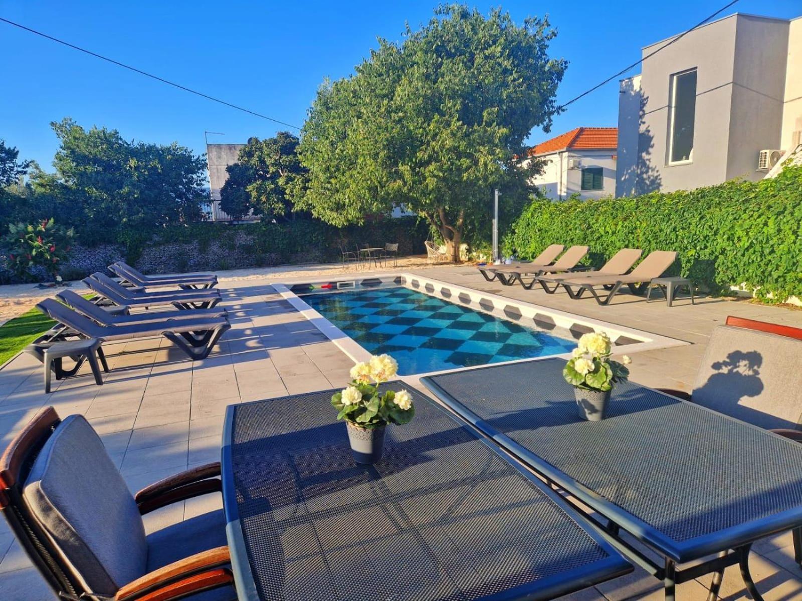 Holiday Home Nino With Amazing Swimming Pool Slatine Buitenkant foto