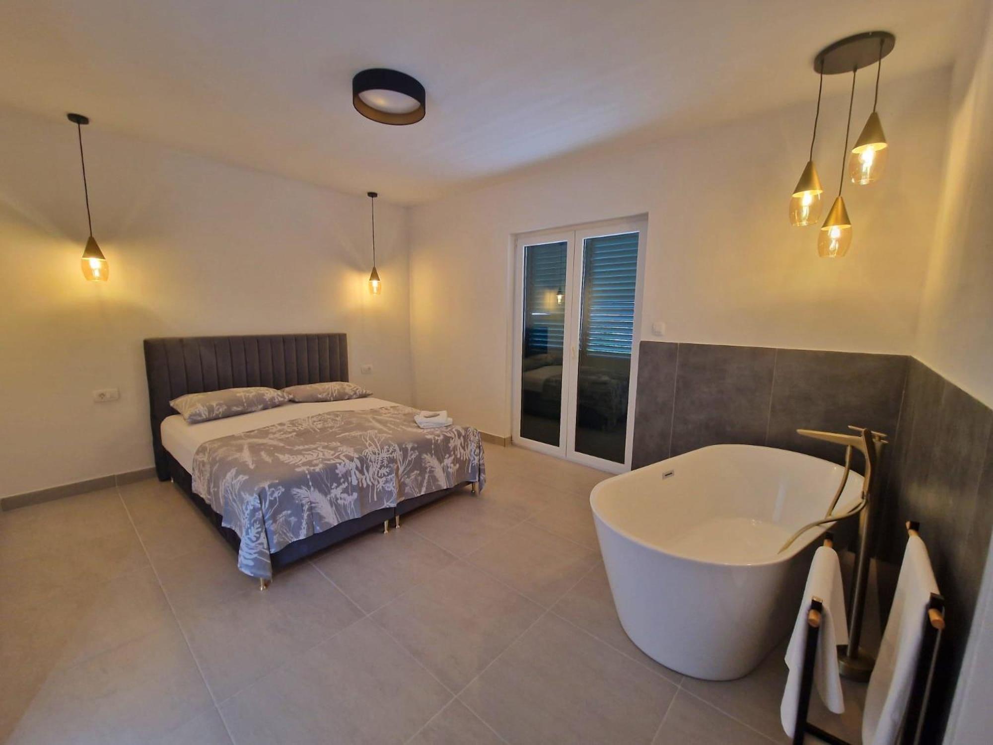 Holiday Home Nino With Amazing Swimming Pool Slatine Buitenkant foto
